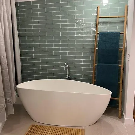 Detail Апартаменты *